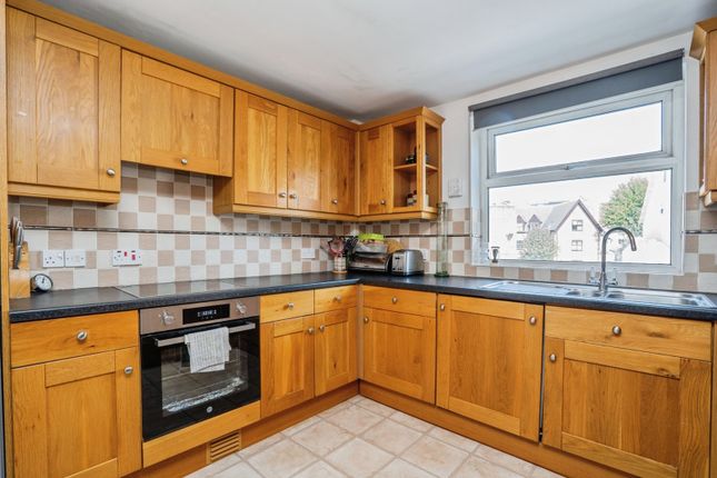 Flat 7, Palm Court, 87, Palmerston Road, Hampshire photo 4