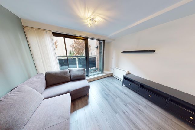 Flat to rent in Back Colquitt Street, Liverpool