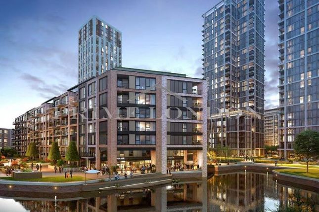 Thumbnail Flat for sale in Westwood House, Chelsea Creek, London