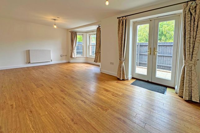 3, Veale Drive, Exeter photo 4