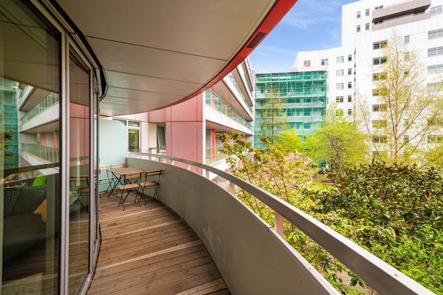 Flat 22 30, Barking Road, London photo 5