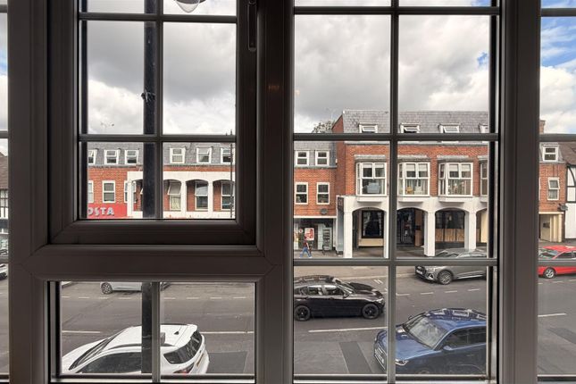 42A, High Street, Sutton photo 4