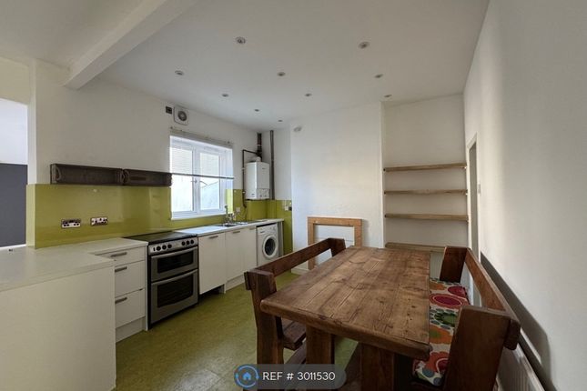 Salisbury St, St George, Bristol photo 3