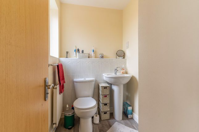 Flat for sale in Finchale Avenue, Priorslee, Telford, Shropshire