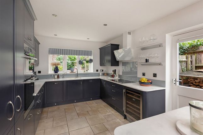 34, Westbere Lane, Canterbury photo 3