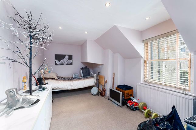 Flat for sale in Park Avenue, Dunfermline