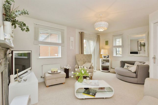 End terrace house for sale in Harlow Crescent, Oxley Park, Milton Keynes