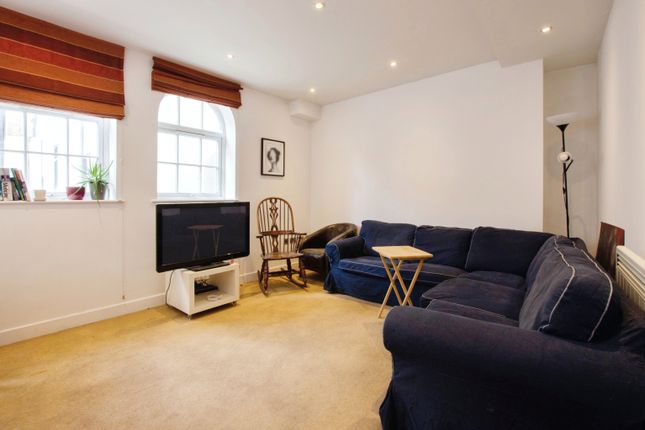 Apartment 8, Enfield House, Low Pavement, Nottingham photo 2