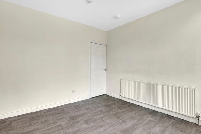 112 Whittier Road, Nottingham photo 5