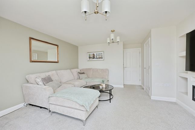 54, Metcalf Road, Norwich photo 4