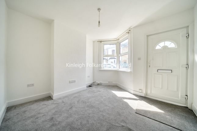 5, Yew Tree Road, Beckenham photo 2
