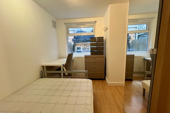 Studio 3, 754, Holloway Road, Archway photo 2