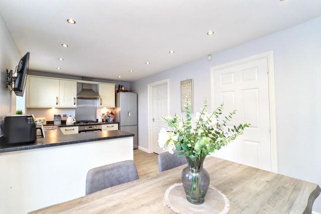 35, Buckthorn Crescent, Stockton-On-Tees photo 3