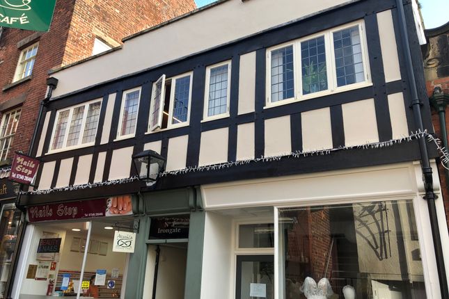 Retail premises to let in Irongate, Chesterfield