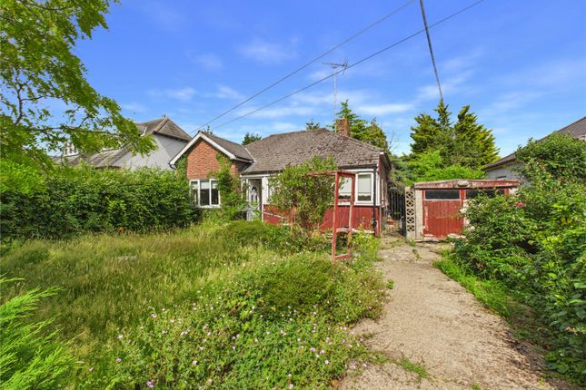 2-bed house on Roslyn,, Mersea Road, Colchester, £200,000