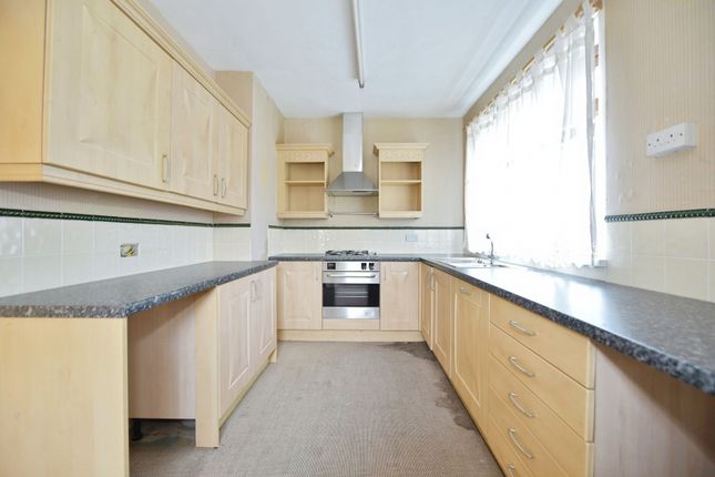 27, Strutt Road, South Yorkshire photo 2