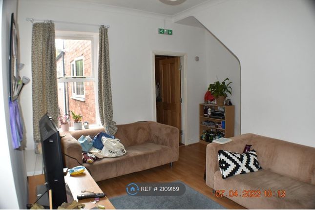 Thumbnail Terraced house to rent in Gordon Road, Harborne, Birmingham