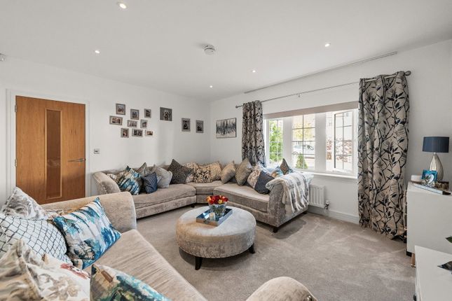8, Macgregor Place, Falkirk photo 3