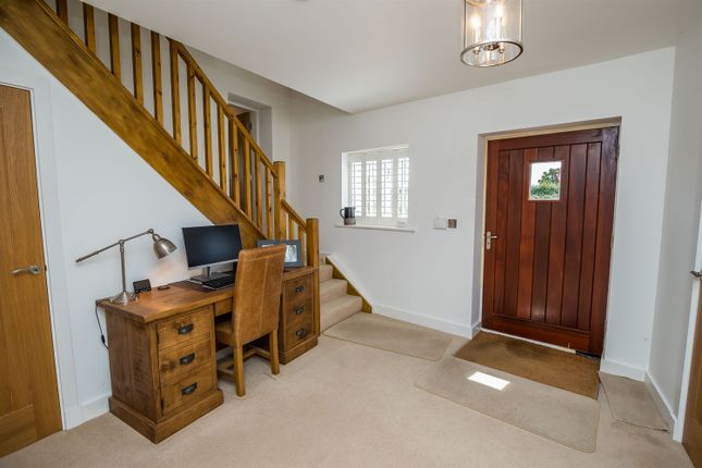 6, Hapsford Hall Barns, Moor Lane, Frodsham photo 4
