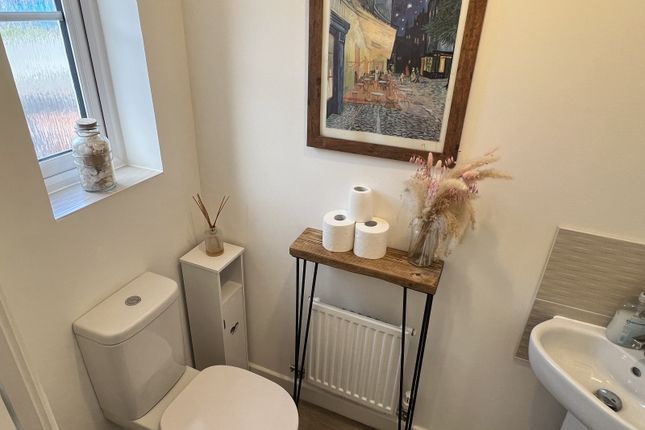 122, Heol Cae Pownd, Llanelli photo 3