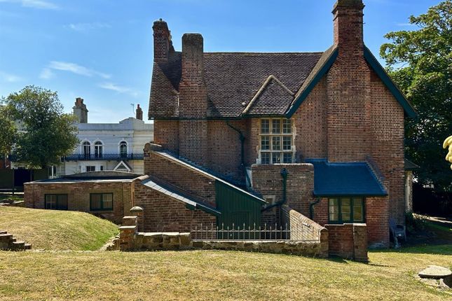 The Priory, St Margaret Road, St Leonards on sea photo 3