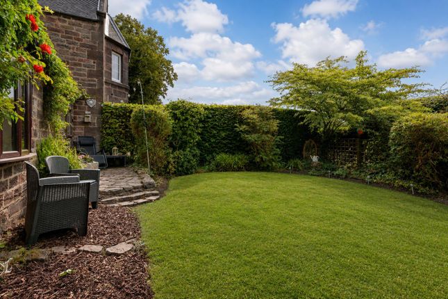 149, Ostlers Lane, Leek photo 3