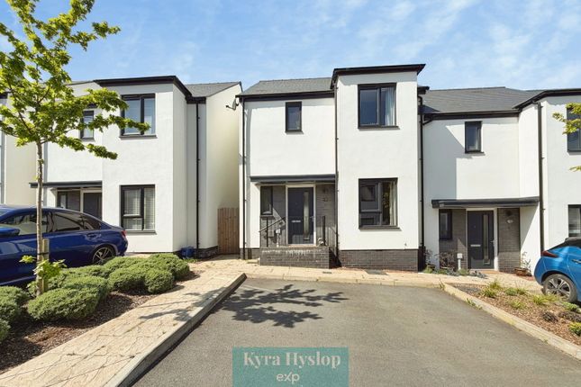 3-bed house on 21, Elm Park Way, Exeter, £325,000