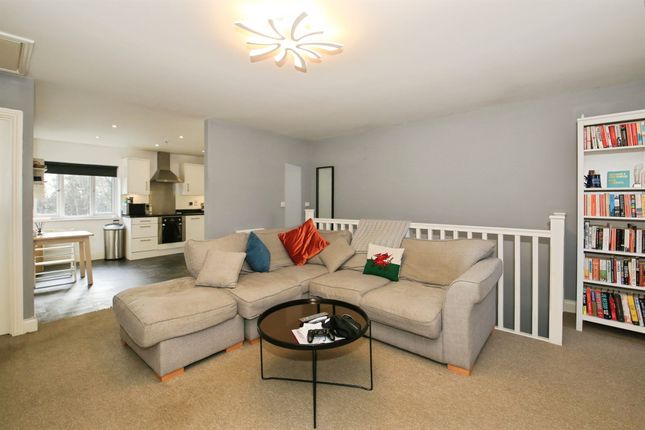 6, Royal Court, PETERBOROUGH photo 4