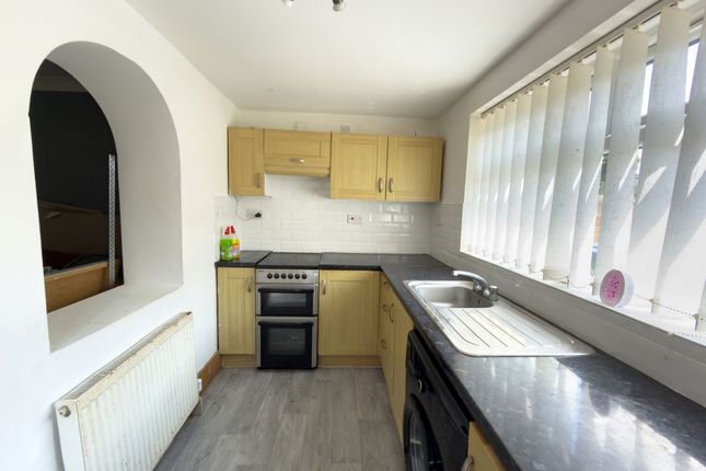 32 James Street, Peterlee photo 4