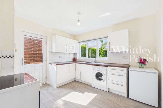 24, Beech Avenue, Attleborough photo 2