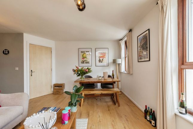 19, St. David Mews, Somerset photo 4