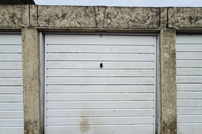 Garage 1 Glencoe Road, Chatham, Kent photo 3