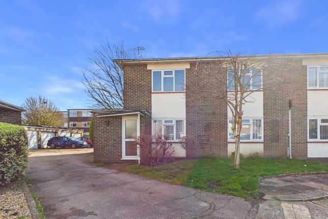 2-bed flat on Willow Court,Flat 10, Grand Avenue, Worthing, £225,000