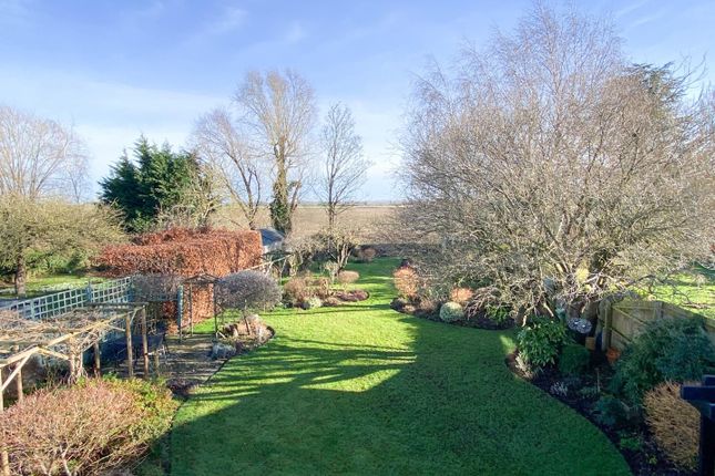 6, Haverhill Road, Stapleford, Cambridge photo 3