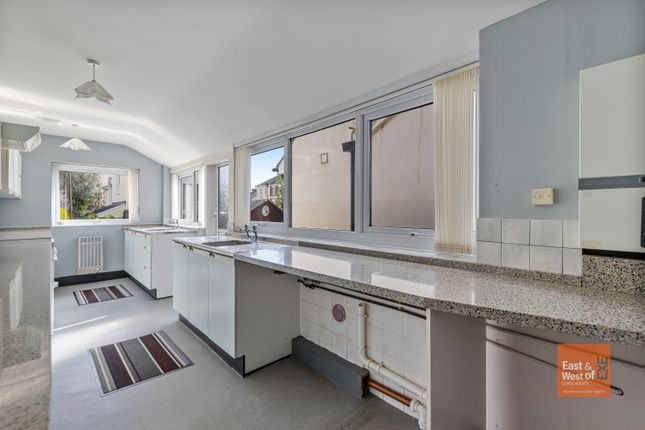 44, Polsloe Road, Exeter photo 4