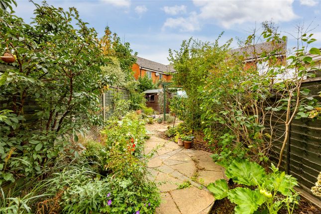 9, Dolcey Way, Bedford photo 4