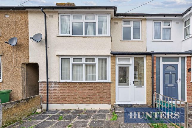 Thumbnail Terraced house for sale in Parbury Rise, Chessington