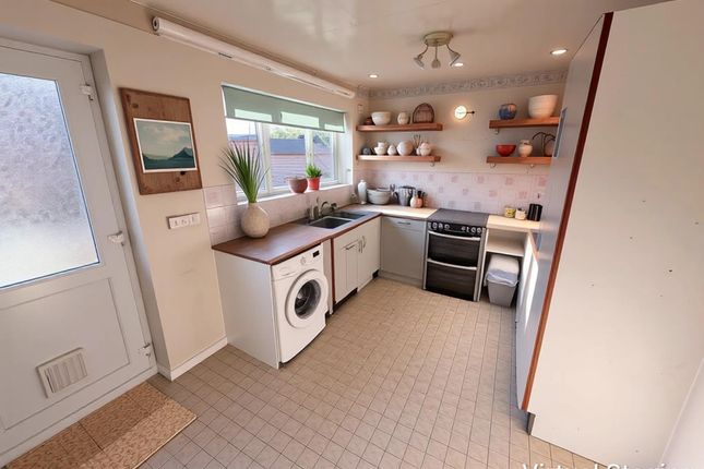 41 Walcote Close, Hinckley photo 4