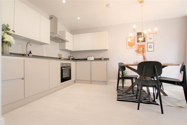 Thumbnail Flat for sale in Apartment 16, Bluebell House, Flora Gardens, Wych Elm, Harlow
