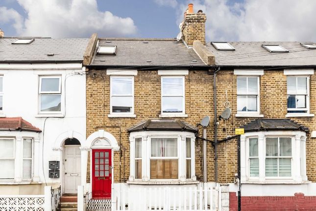 Flat to rent in Eardley Road, Streatham
