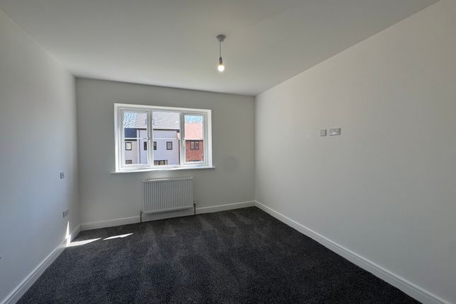 4a, Francis Avenue, AYLESBURY photo 4