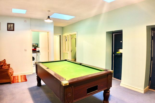The Old Court,1, William Street, Blackwood photo 4
