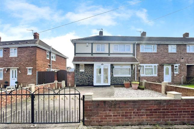 Thumbnail Semi-detached house to rent in Wallace Road, Bilston, West Midlands