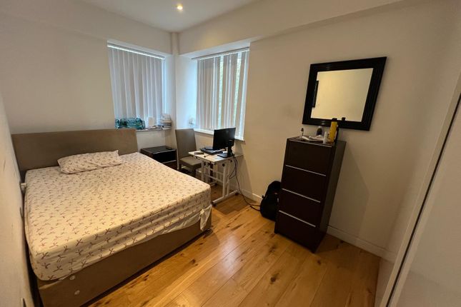 Flat 15, Union House, Hayes photo 4
