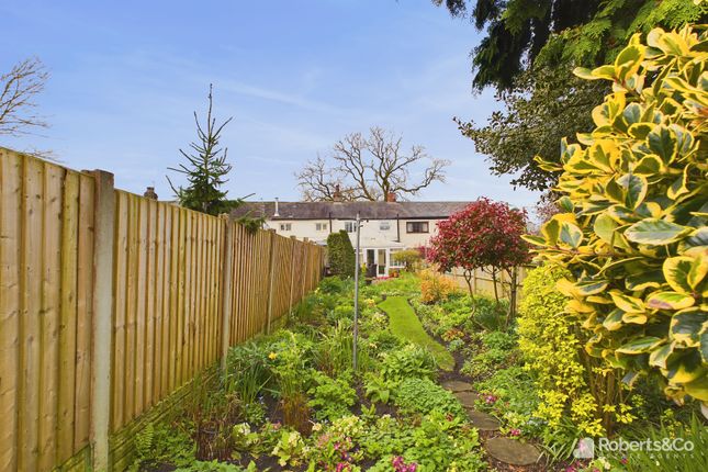 Cottage for sale in Newgate Lane, Whitestake, Preston