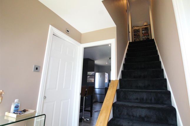 5, Keverstone Grove, Billingham photo 4
