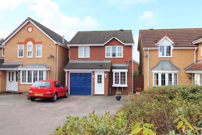 3 Bed Detached House For Sale In Edwin Panks Road Hadleigh
