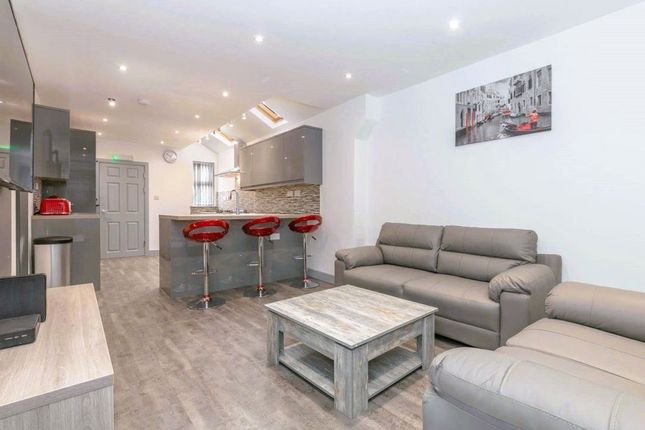 146, Dawlish Road, Birmingham photo 4