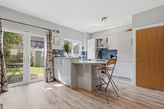 8 Dalsholm Place, Maryhill, Glasgow photo 5