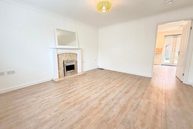 6 Windmill Close, Brandon photo 4